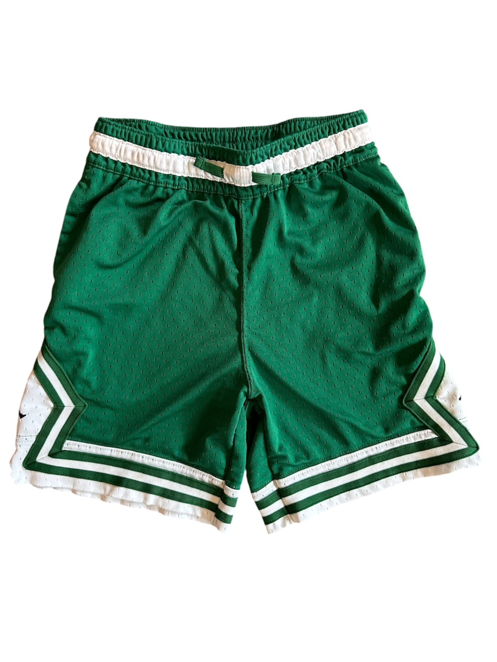 Nike Kids' Dri-FIT Diamond Jordan Basketball Shorts - Youth Medium - Green/White